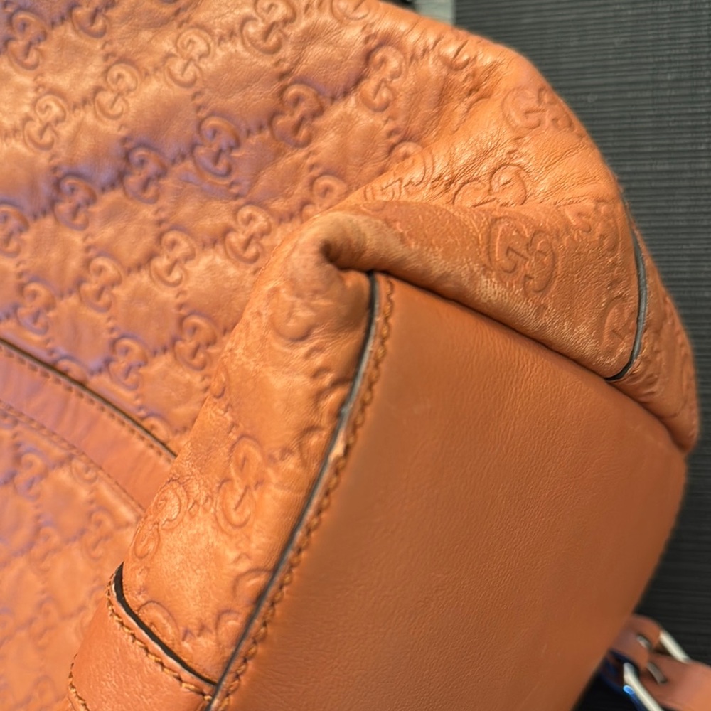 Gucci Large Guccisima Embossed Tan/Cognac Leather Tote with Removable Strap - Picture 6 of 10
